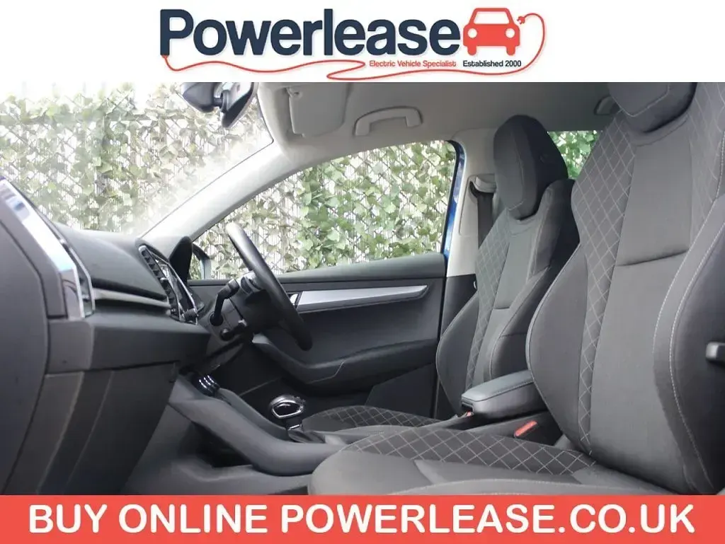 Used Skoda Karoq SE Technology 150 HP (110 kW) 2019 Blue SUV