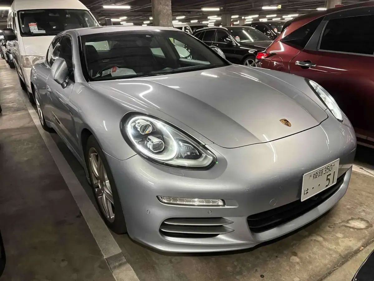 Used Porsche Panamera 2013 Silver Hatchback