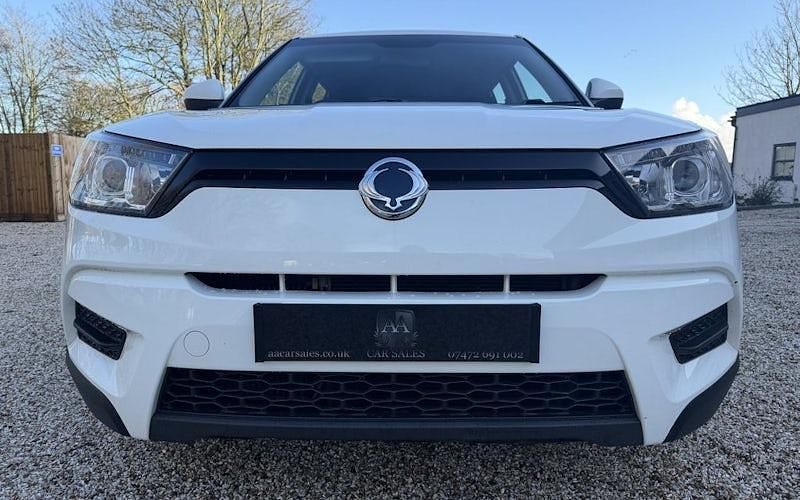 Used Ssangyong (KGM) Tivoli 116 HP (85 kW) 2018 SUV