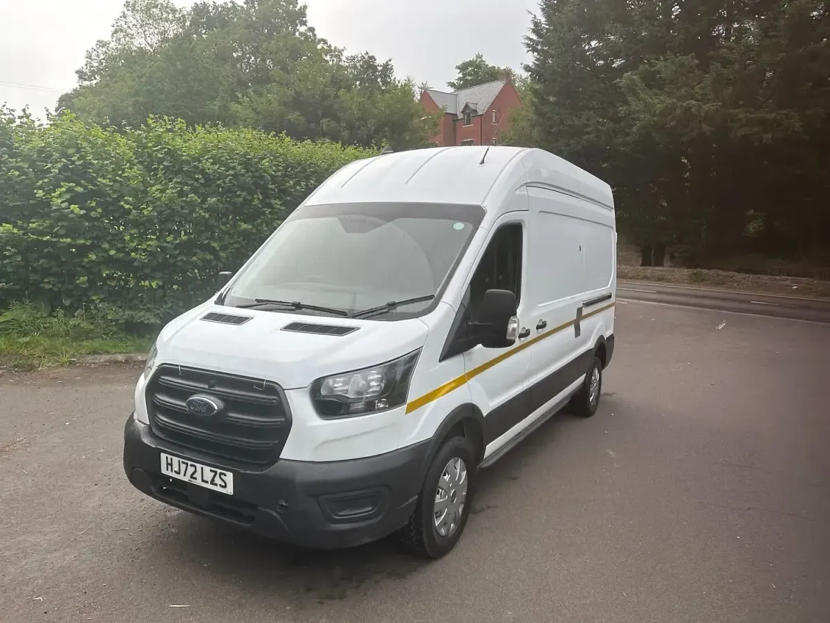 Used Ford Transit 130 HP (95 kW) 2022 White Van