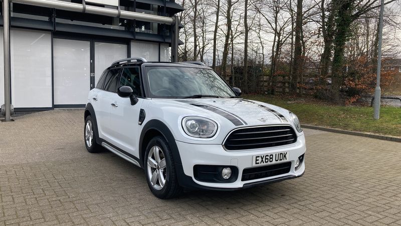 Used Mini Cooper Countryman 136 HP (100 kW) 2018 White SUV