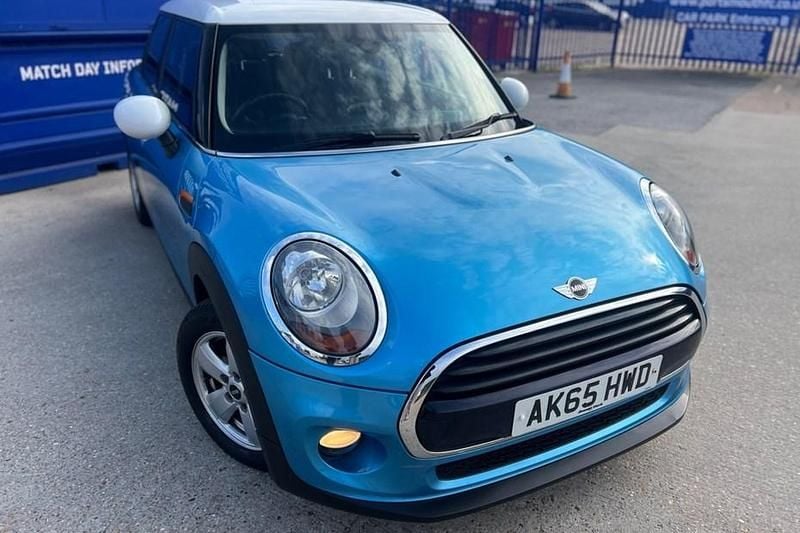 Blue Used 2015 Mini Cooper D Hatch Hatchback | £5,495 (Good price) - Image 1/1