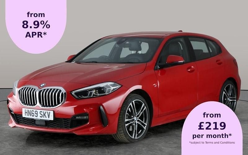Red Used 2019 BMW 118 M Sport Hatchback | £15,540 (Fair price) - Image 1/2