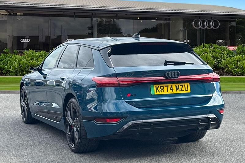 Used Audi A6 e-tron Performance 269 kW (367 HP) 2024 Blue Estate