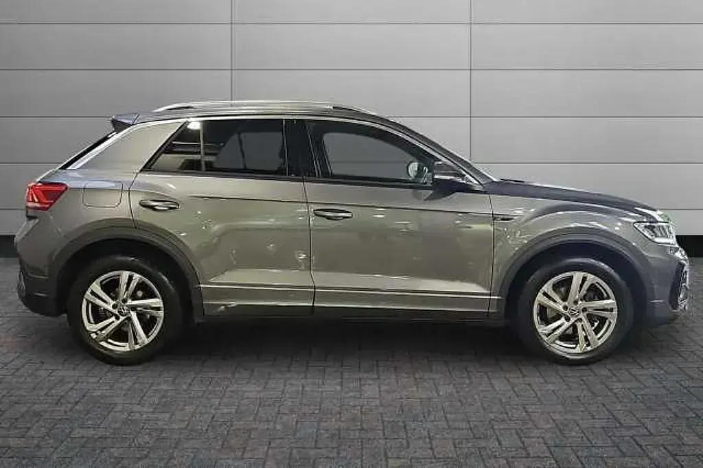 Used VW T-Roc R-line 150 HP (110 kW) 2024 Grey SUV