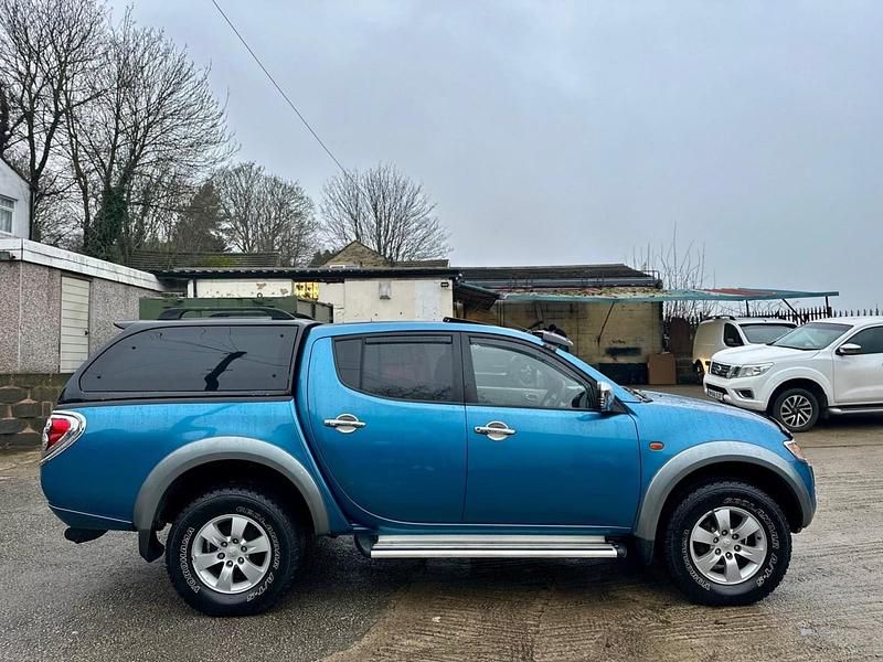 Used Mitsubishi L200 165 HP (121 kW) 2008 Blue Pickup