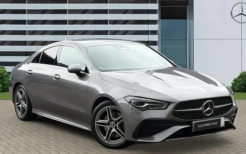Begagnad Mercedes CLA200 Executive 163 HK (119 kW) 2024 Sedan