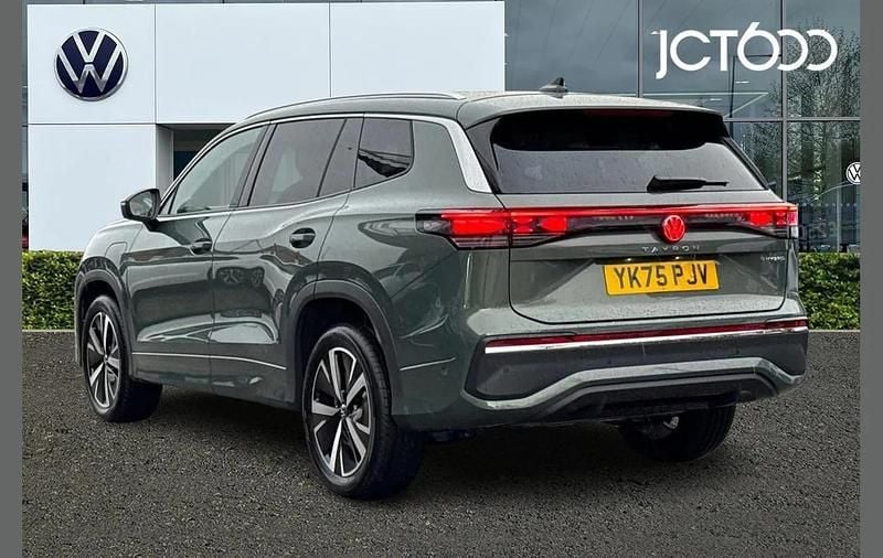 Used VW Tayron Elegance 204 HP (150 kW) 2025 Green SUV