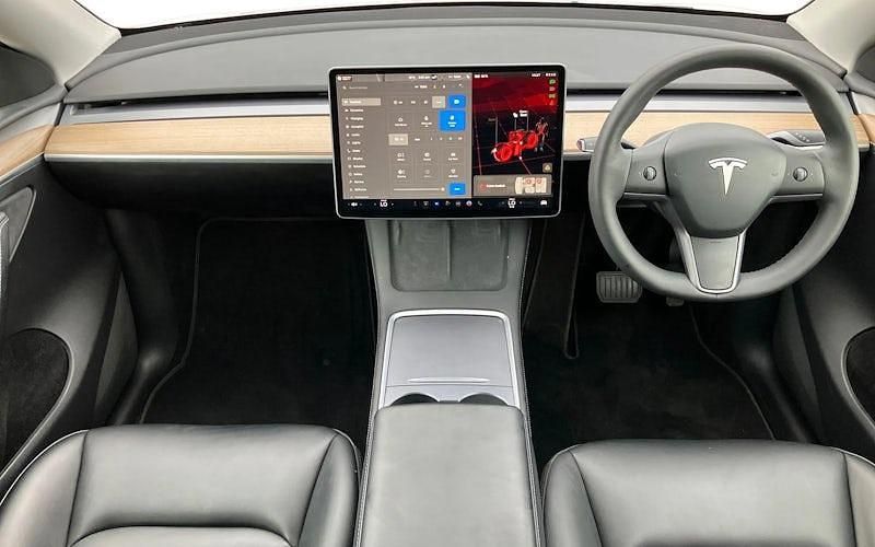 Used Tesla Model Y RWD 219 kW (299 HP) 2024 White SUV