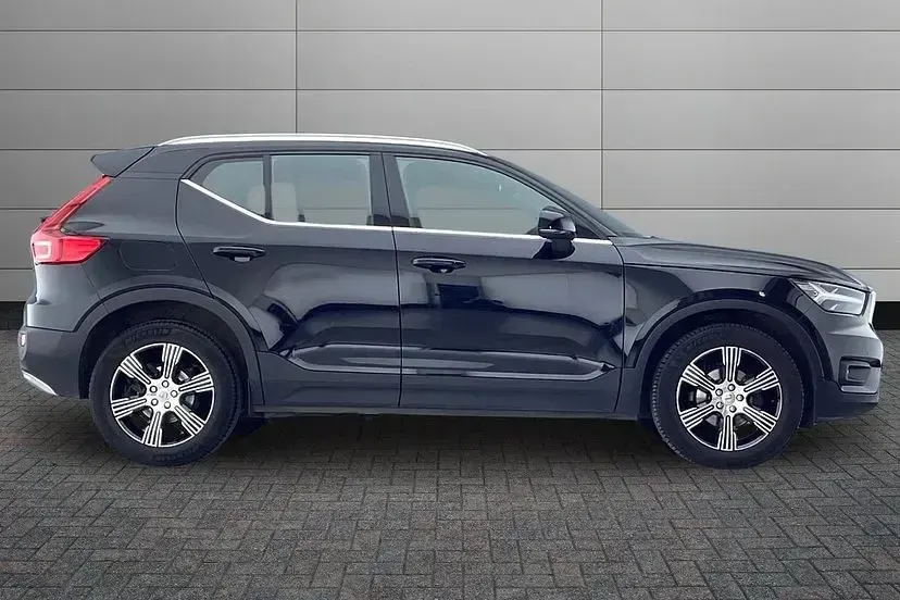 Used Volvo XC40 Inscription 163 HP (119 kW) 2020 Black SUV