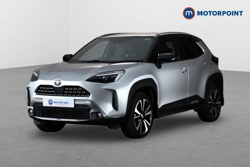 Used Toyota Yaris Hybrid Edition 116 HP (85 kW) 2022 Silver Hatchback