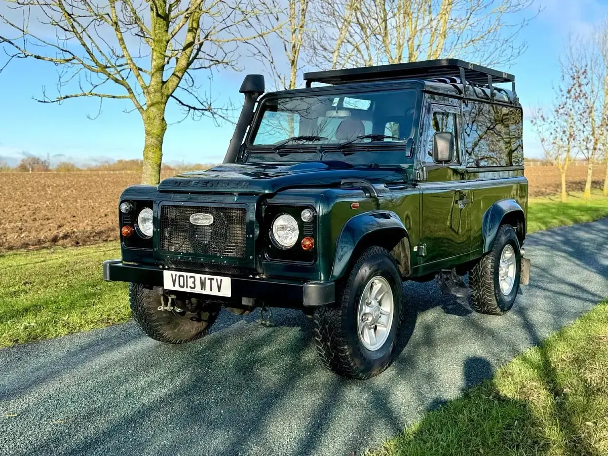 Used Land Rover Defender 2013 Green