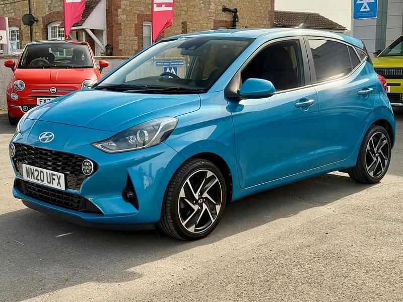 Usado Hyundai i10 Premium 83 HP (61 kW) 2020 Azul Citadino