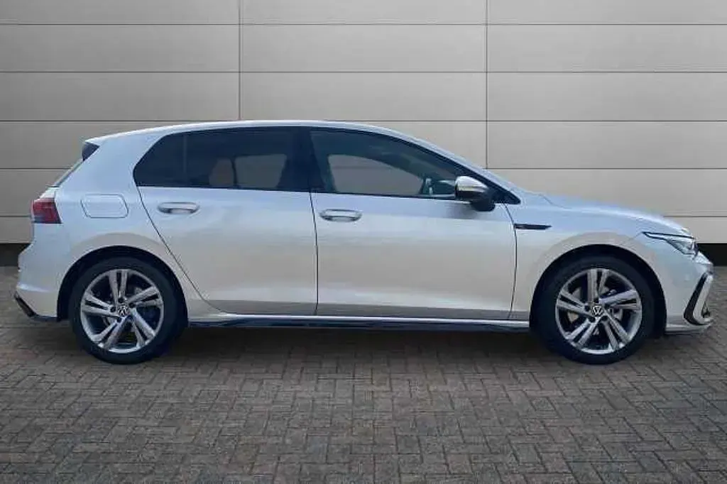 Used VW Golf VIII R-line 150 HP (110 kW) 2024 Reflex silver Hatchback