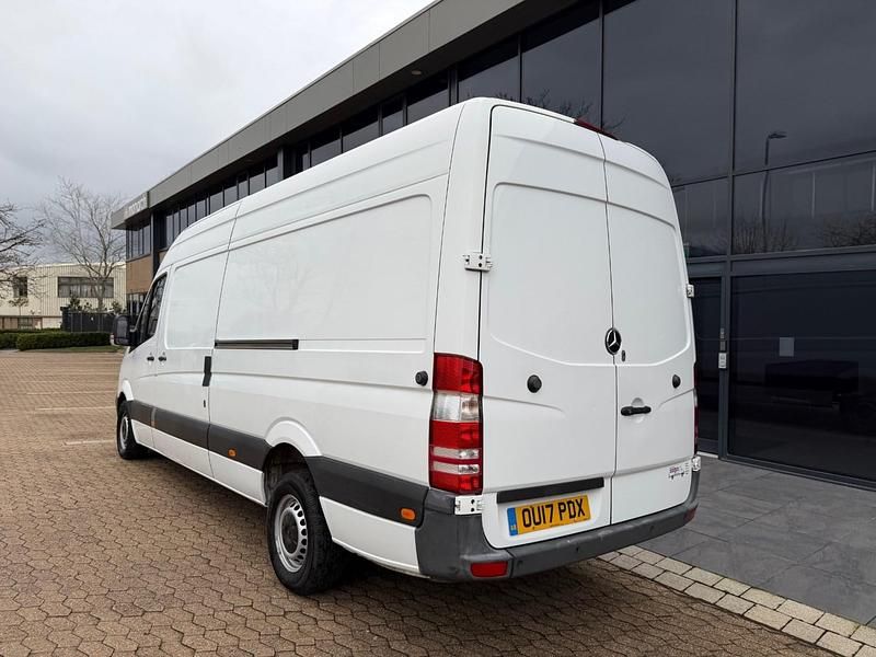 Used Mercedes Sprinter 160 HP (117 kW) 2017 White