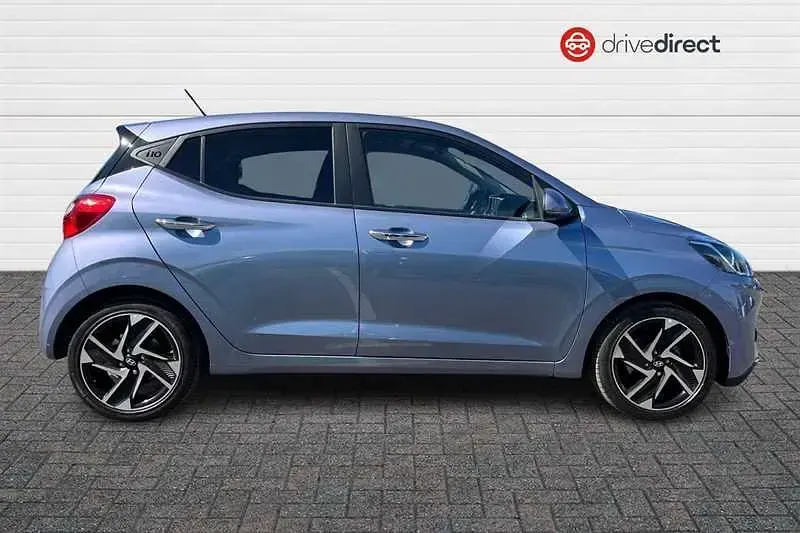 Used Hyundai i10 Premium 79 HP (58 kW) 2025 Blue Hatchback