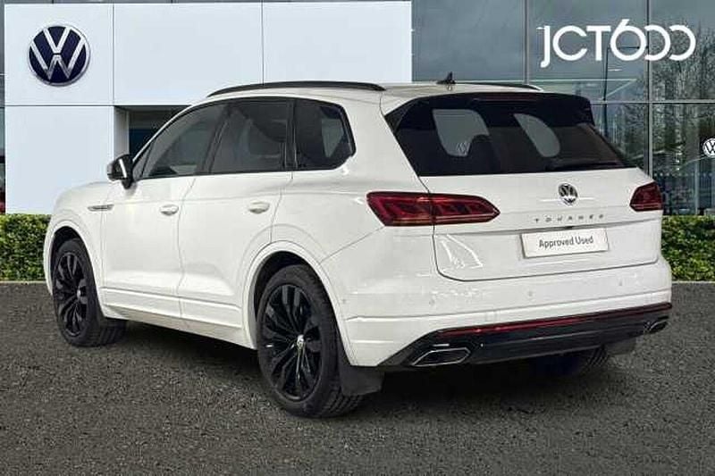 Used VW Touareg Black Edition 231 HP (169 kW) 2020 White SUV