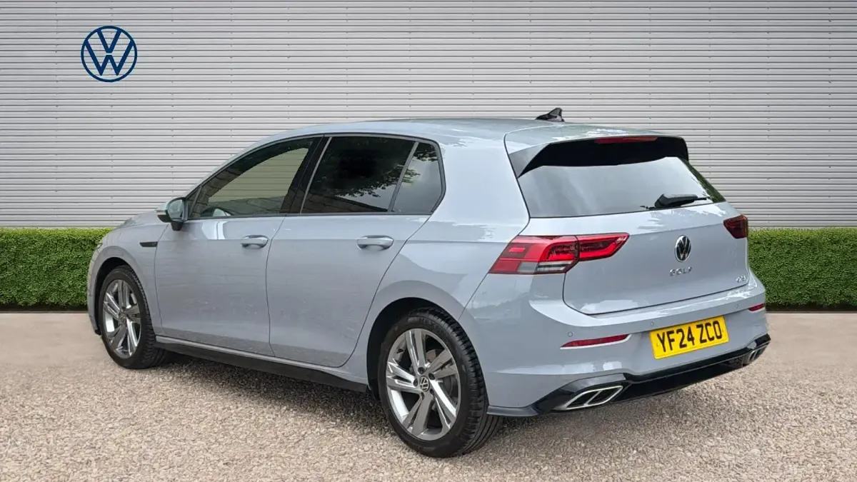 Used VW Golf VIII R-line 150 HP (110 kW) 2023 Grey Hatchback