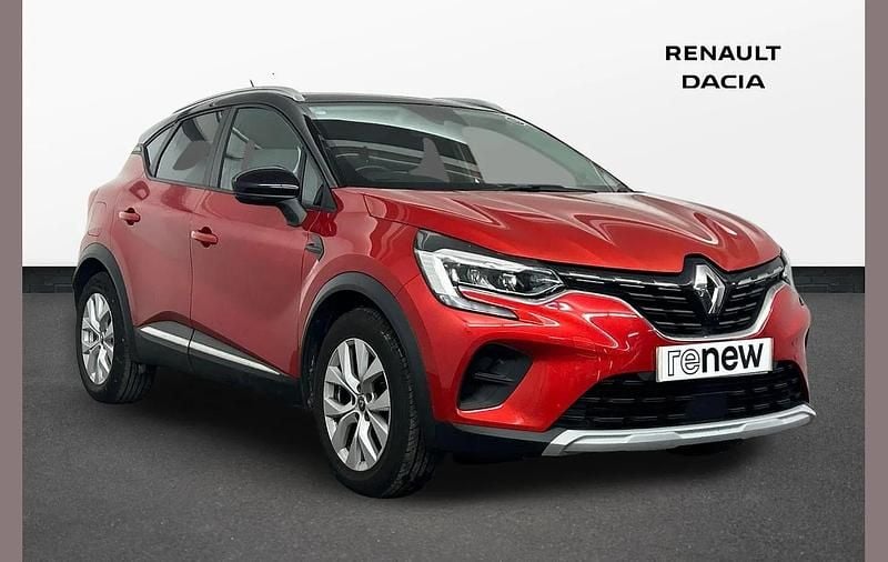 Red Used 2020 Renault Captur Iconic SUV | £11,600 (Fair price) - Image 1/4