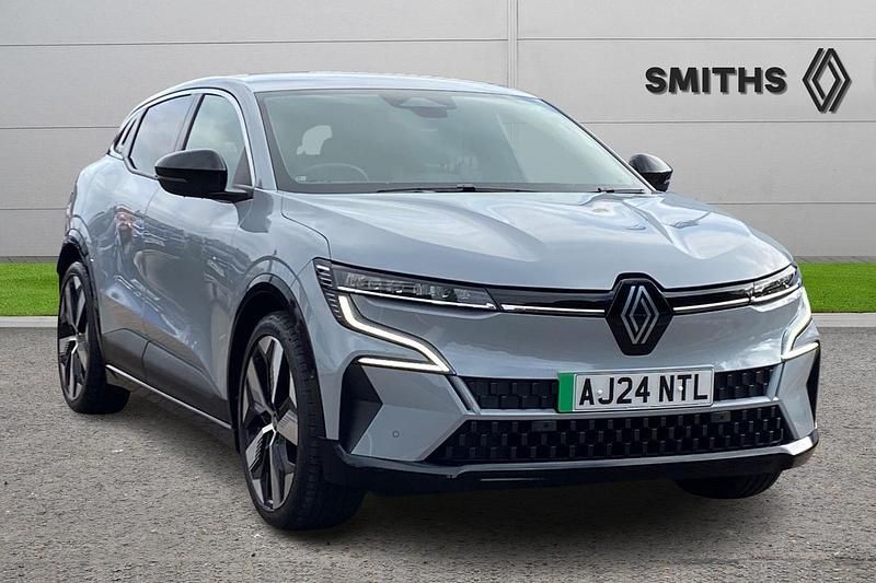 Ceramic grey Used 2024 Renault Megane E-Tech Komfort Hatchback | £19,390 (Fair price) - Image 1/1