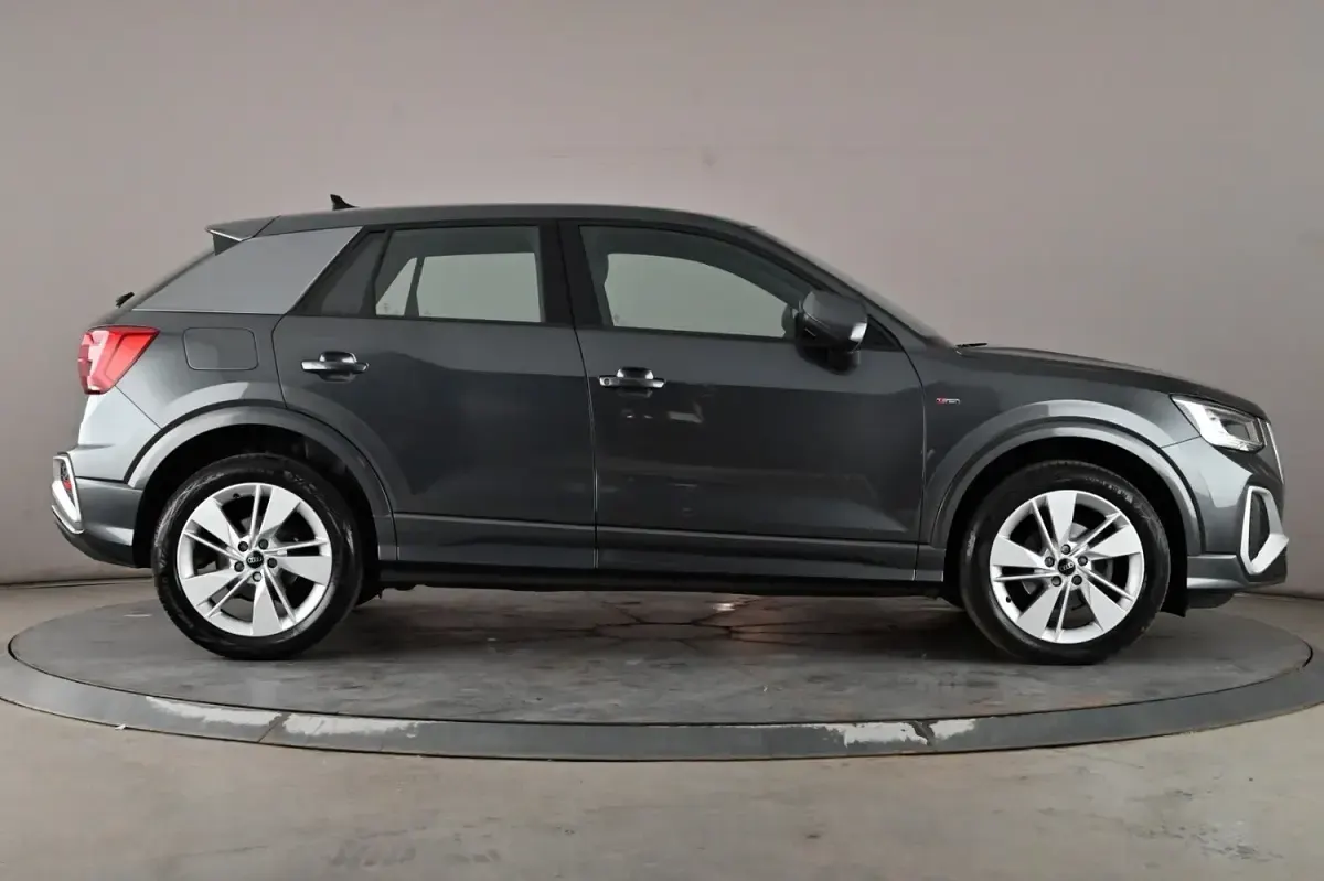 Used Audi Q2 S-Line 150 HP (110 kW) 2023 Grey SUV
