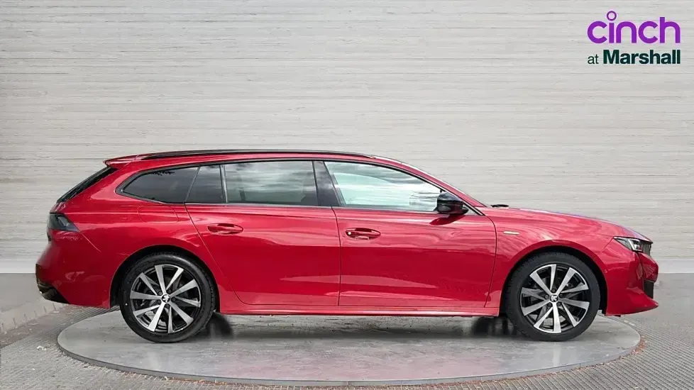 Used Peugeot 508 GT-line 181 HP (133 kW) 2020 Red