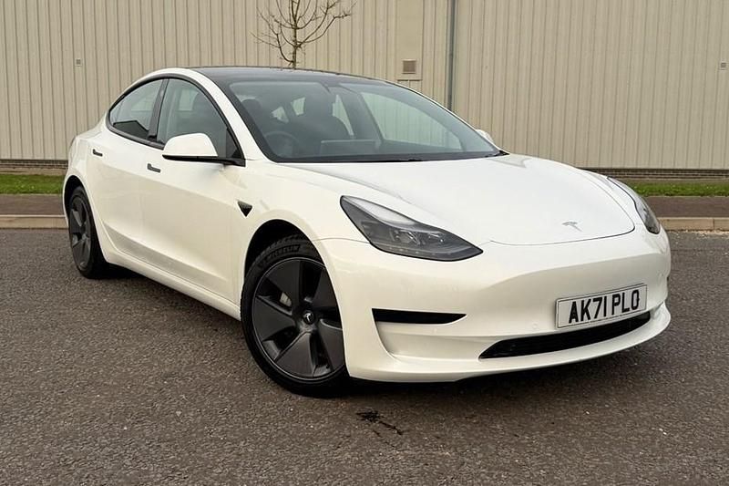 Used Tesla Model 3 Standard Range Plus 366 kW (498 HP) 2021 Sedan