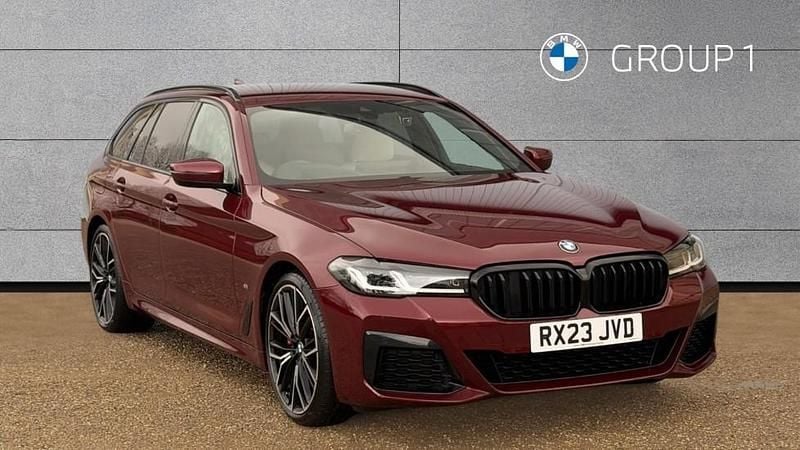 Used BMW 520 M Sport 190 HP (139 kW) 2023 Red Estate
