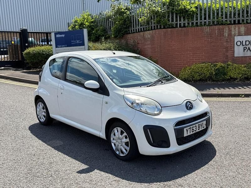 White Used 2013 Citroën C1 VTR Sport Hatchback | £1,495 (Good price) - Image 1/4