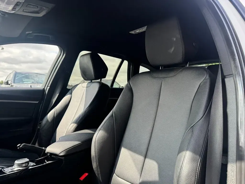 Used BMW 320 M Sport 190 HP (139 kW) 2018 White Estate