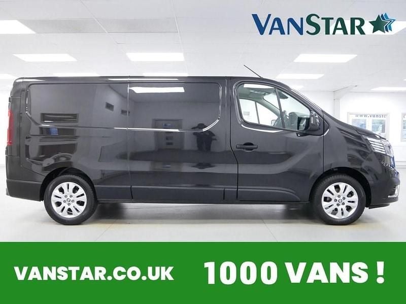 Used Renault Trafic 130 HP (95 kW) 2023 Black