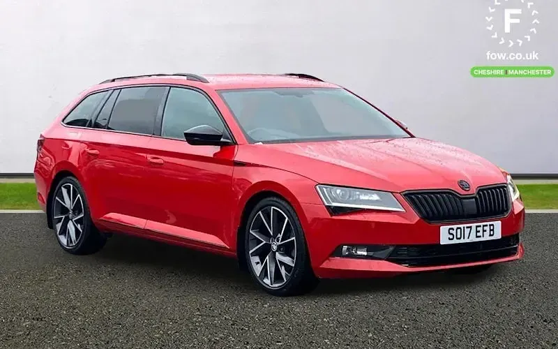 Used Skoda Superb SportLine 190 HP (139 kW) 2017 Estate
