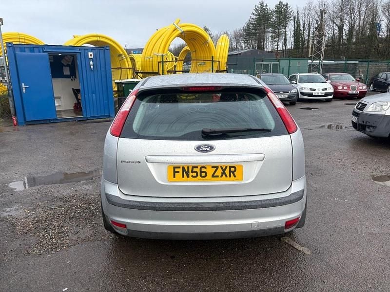 Used Ford Focus Ghia 2006 Grey Hatchback