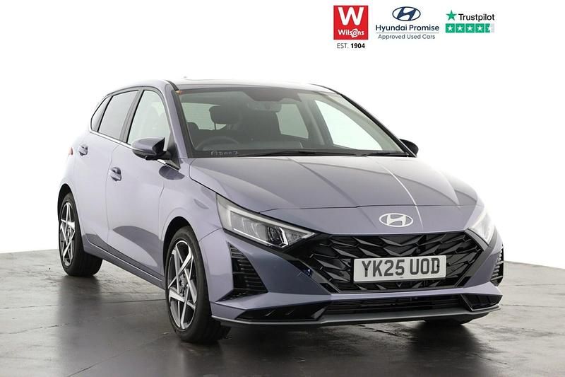Blue Used 2025 Hyundai i20 Ultimate Hatchback | £22,299 (Expensive) - Image 1/3