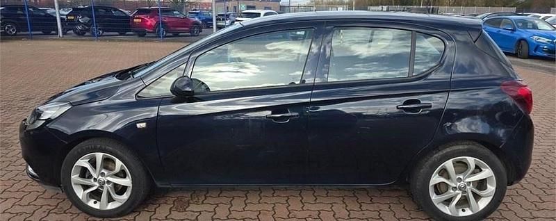 Used Vauxhall Corsa SRi 90 HP (66 kW) 2019 Carbon flash black Hatchback