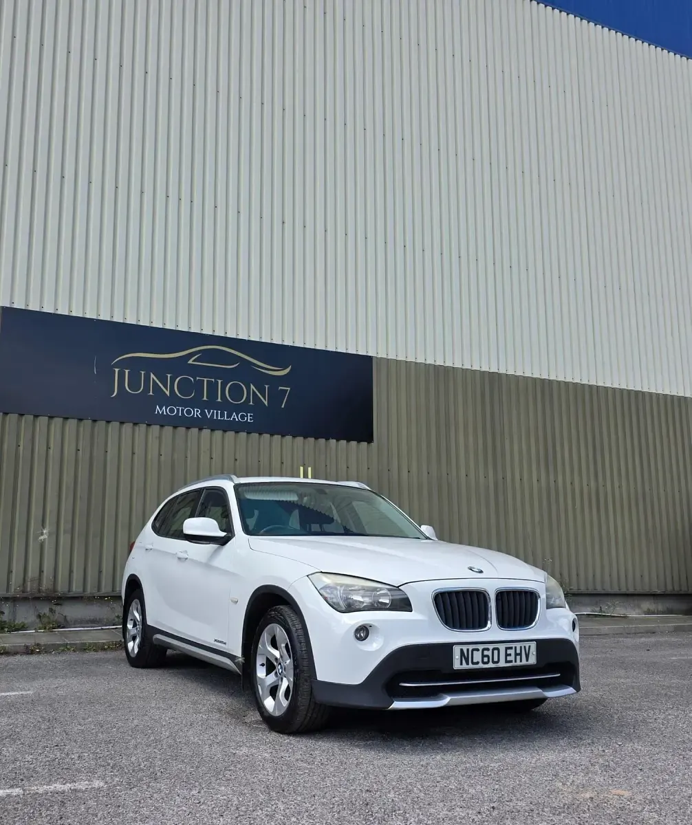 Used BMW X1 2011 White SUV