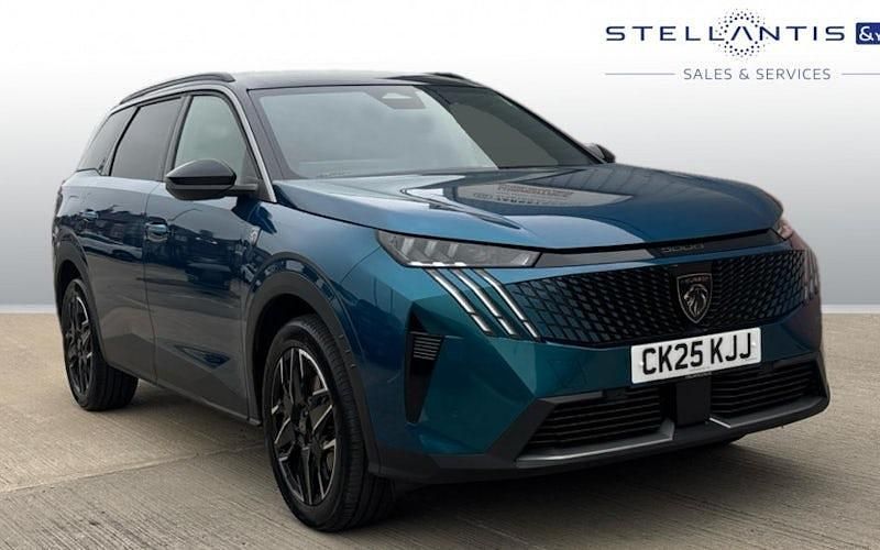Used 2025 Peugeot 5008 GTi MPV | £33,705 (Expensive) - Image 1/4