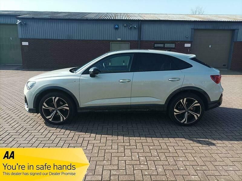 Used Audi Q3 Sportback Advanced 150 HP (110 kW) 2020 Silver SUV