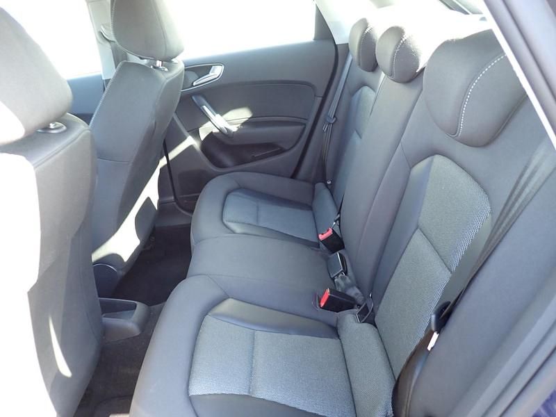 Used Audi A1 Sportback Sport 125 HP (91 kW) 2017 Blue Hatchback