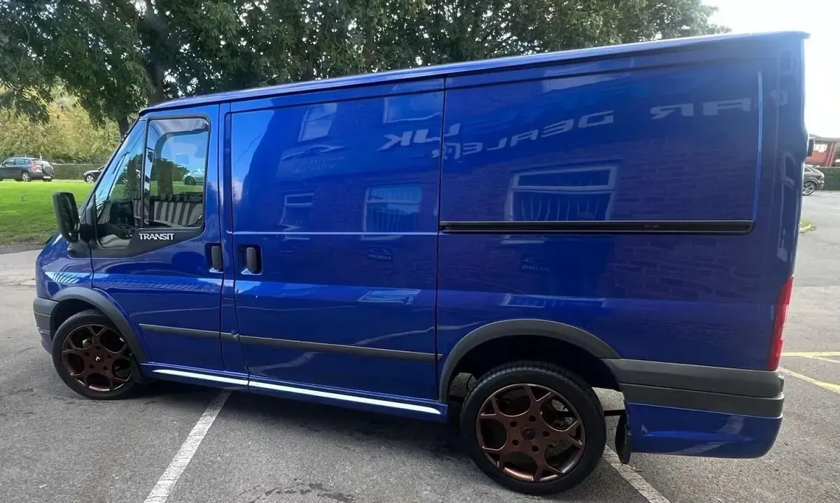 Used Ford Transit Sport 140 HP (102 kW) 2013 Blue Van