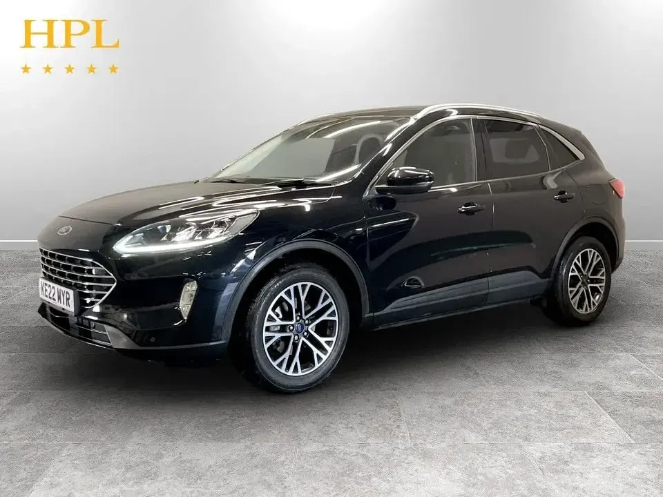 Usado Ford Kuga Titanium 120 CV (88 kW) 2022 Negro SUV