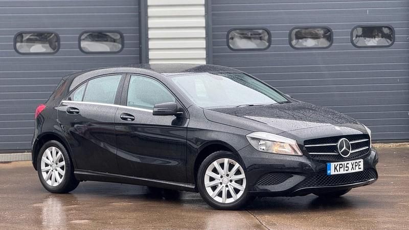 Used Mercedes A180 SE 2015 Black Hatchback