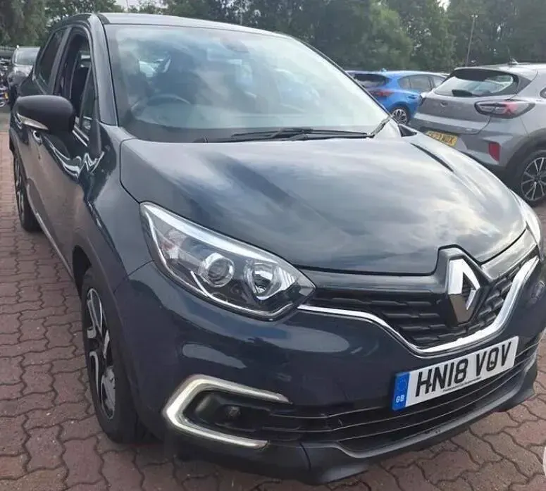 Used Renault Captur Dynamique 90 HP (66 kW) 2018 Blue SUV