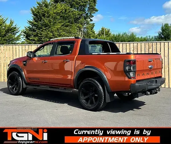 Used Ford Ranger Wildtrack 200 HP (147 kW) 2015 Orange Pickup