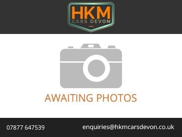 Black Used 2012 Renault Clio IV Dynamique Hatchback | £2,736 (Good price) - Image 1/4