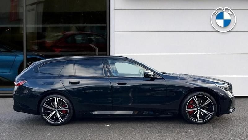 Used BMW i5 M Sport 246 kW (335 HP) 2025 Black Estate