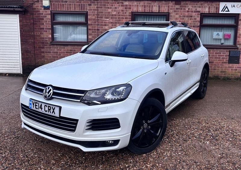 Used VW Touareg R-line 2014 White SUV