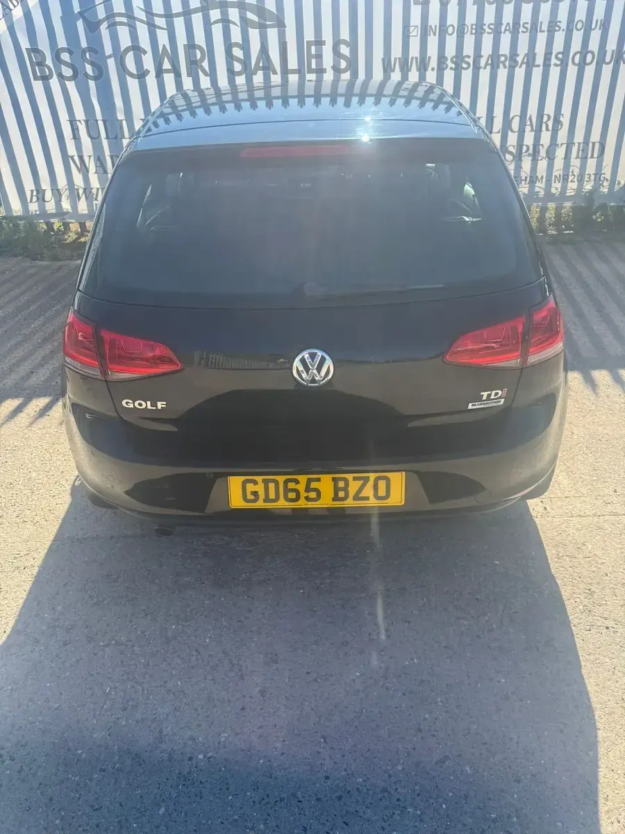 Used VW Golf VII Match 110 HP (80 kW) 2015 Black Hatchback