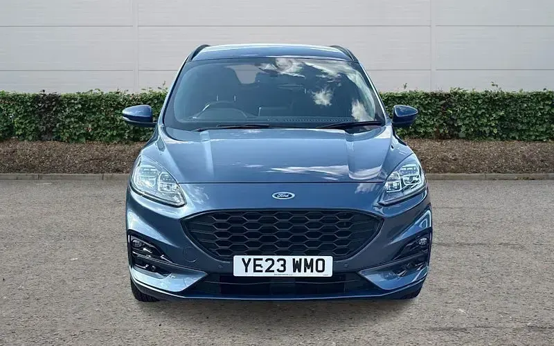 Used Ford Kuga ST-Line 190 HP (139 kW) 2023 Blue SUV
