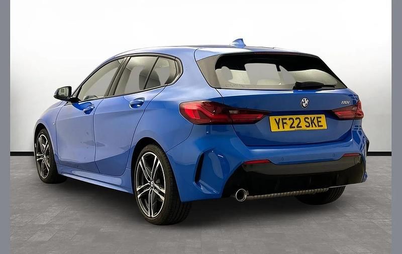 Used BMW 118 M Sport 134 HP (98 kW) 2022 Blue Hatchback